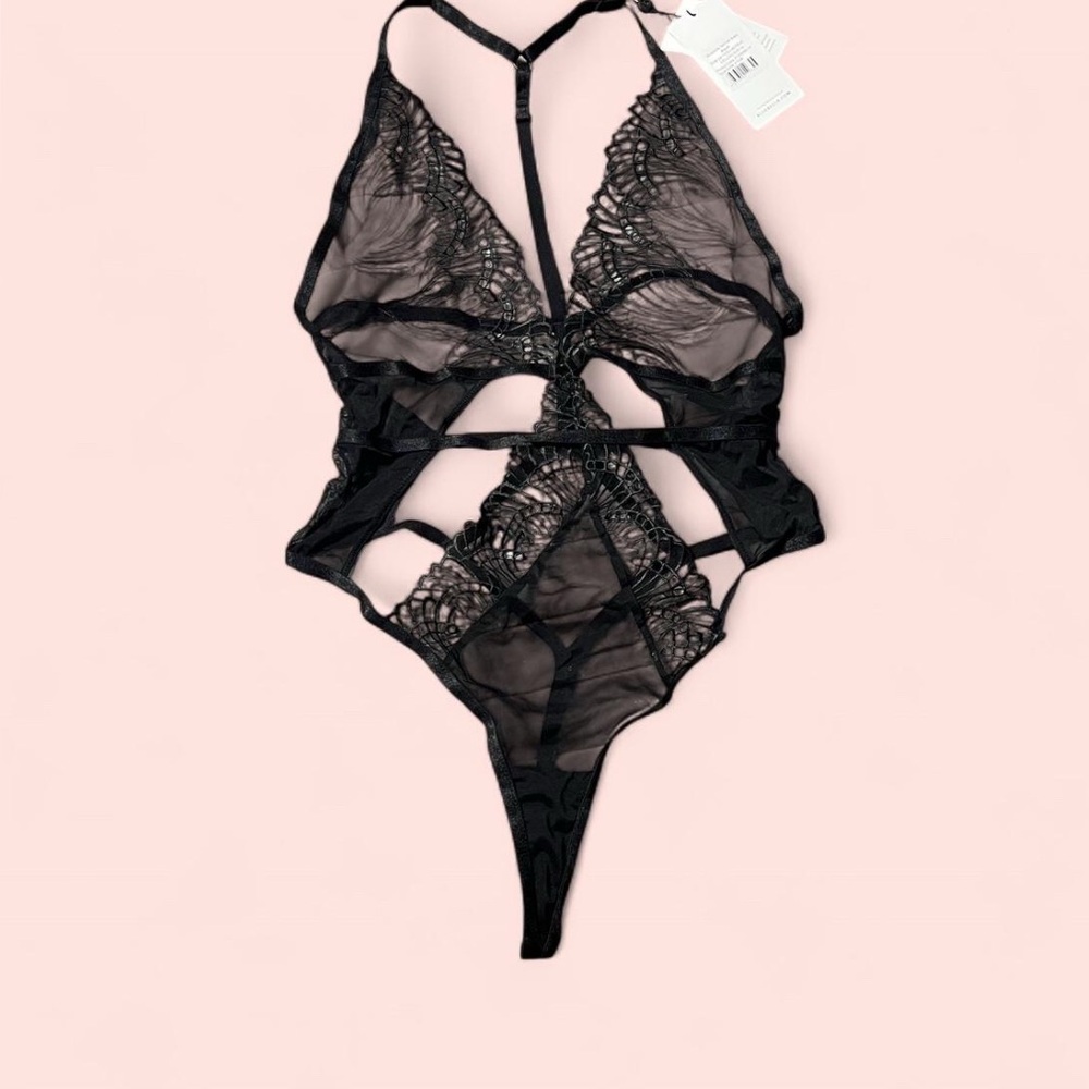 Bluebella Black Lace Bodysuit Selmar black large nwt